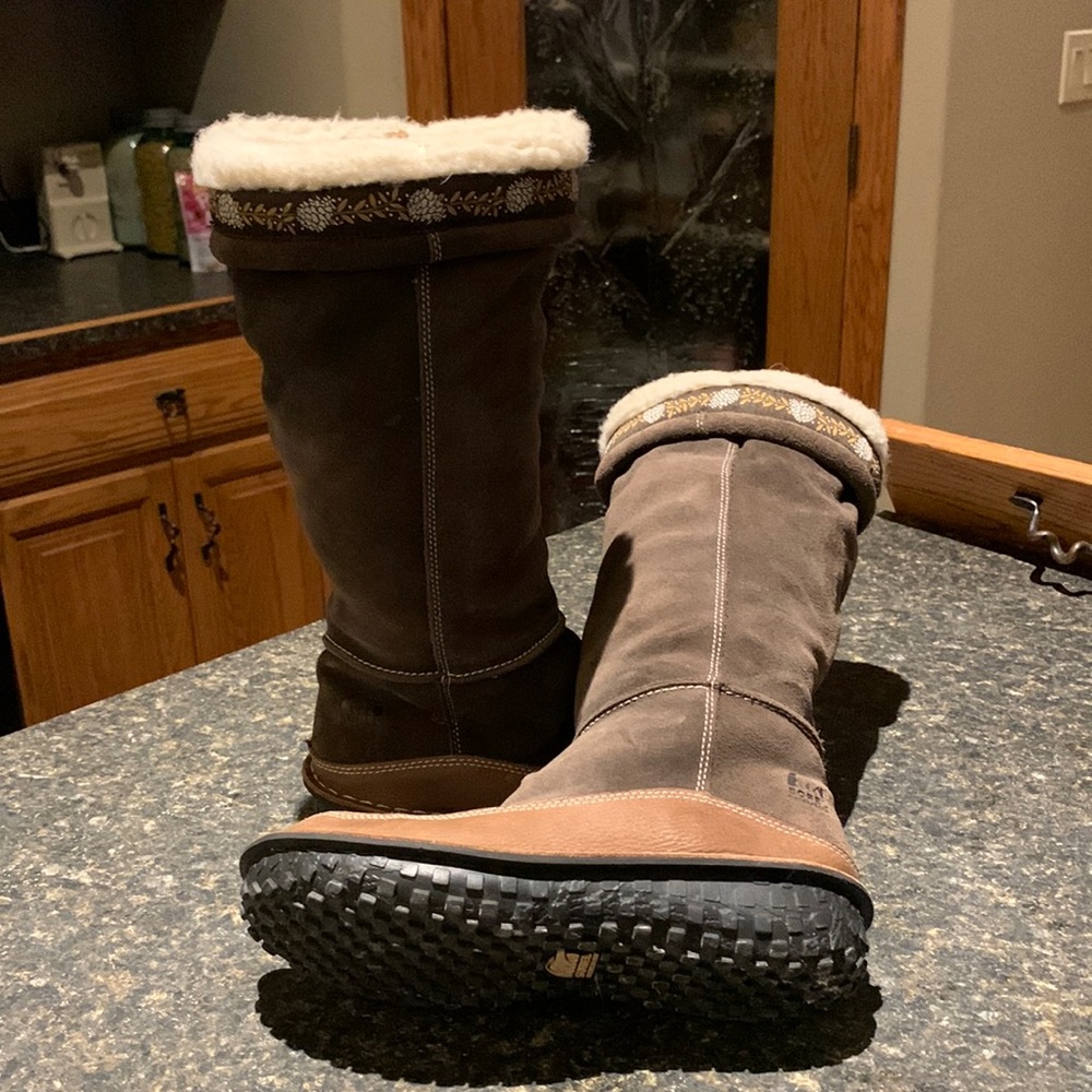 Beautiful Solar Boots